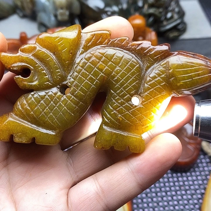 未镶嵌蛇纹石玉颈饰