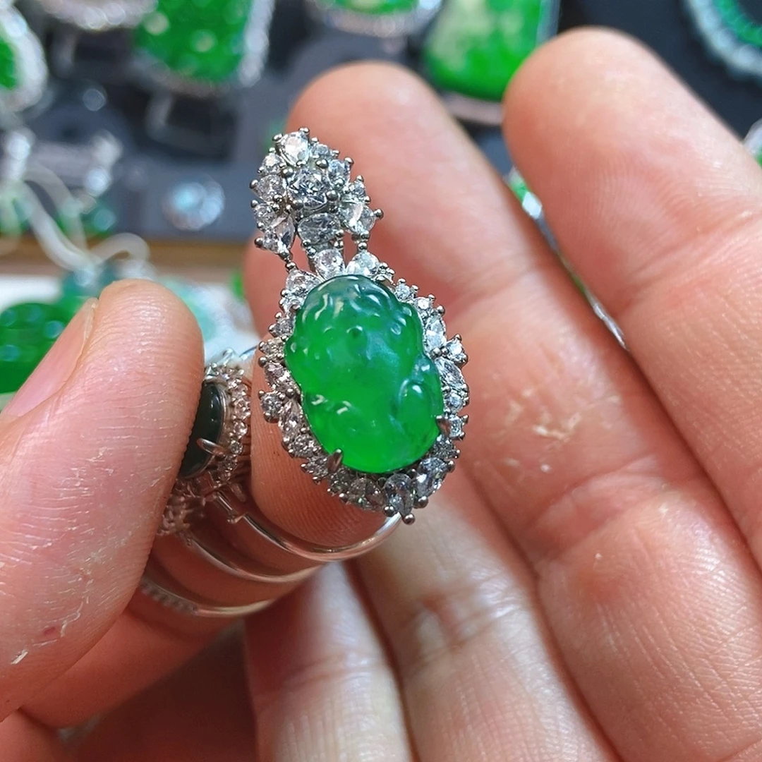 翡翠未镶嵌吊坠(不含链)616吊坠