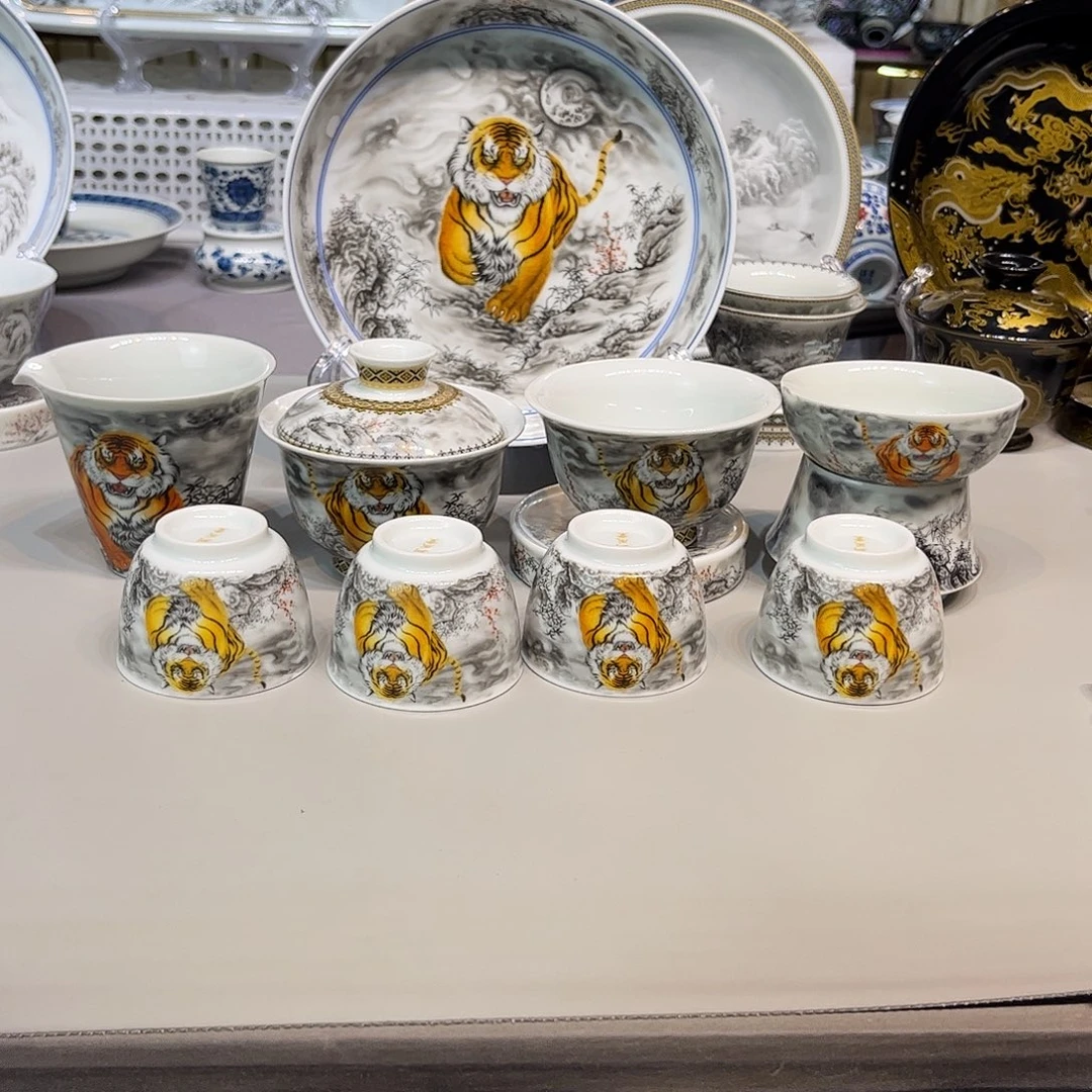 景德镇陶瓷艺术品