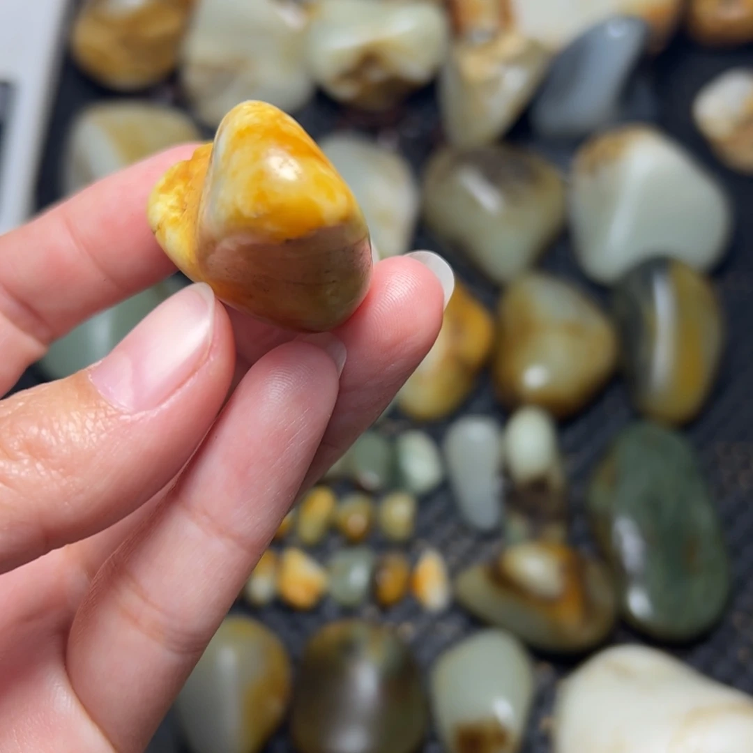 和田玉未镶嵌挂件81