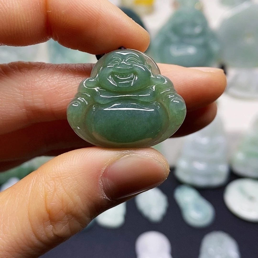 翡翠颈饰未镶嵌吊坠