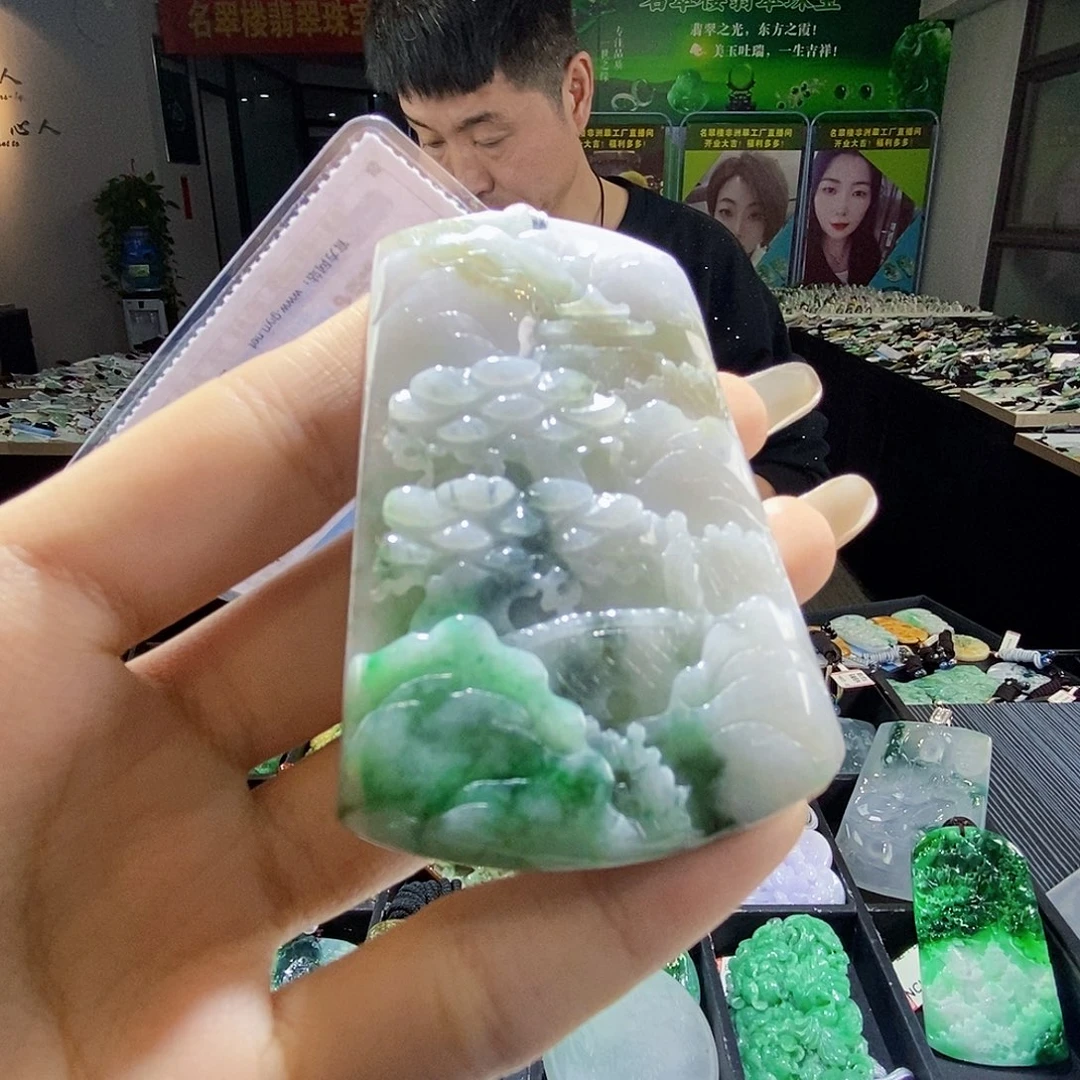 颈饰未镶嵌翡翠翡翠