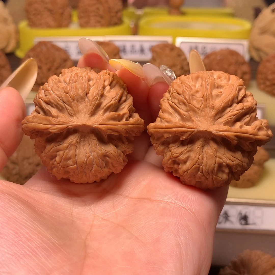 文***虚吊坠文玩核桃苹果园44全品