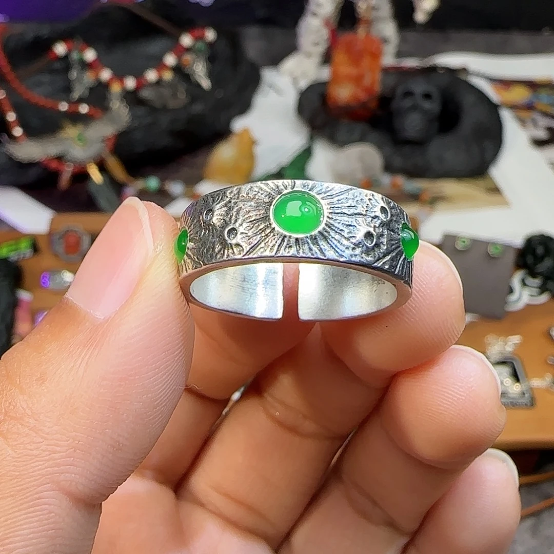 黝***逗翡翠银S925镶嵌戒指