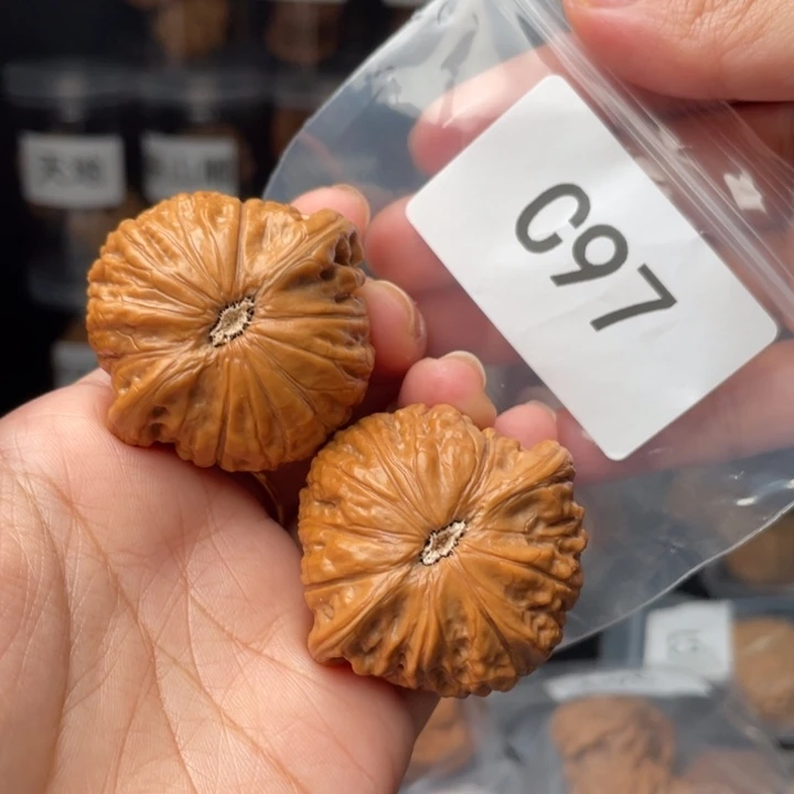 文玩核桃把件M****y43铁锤