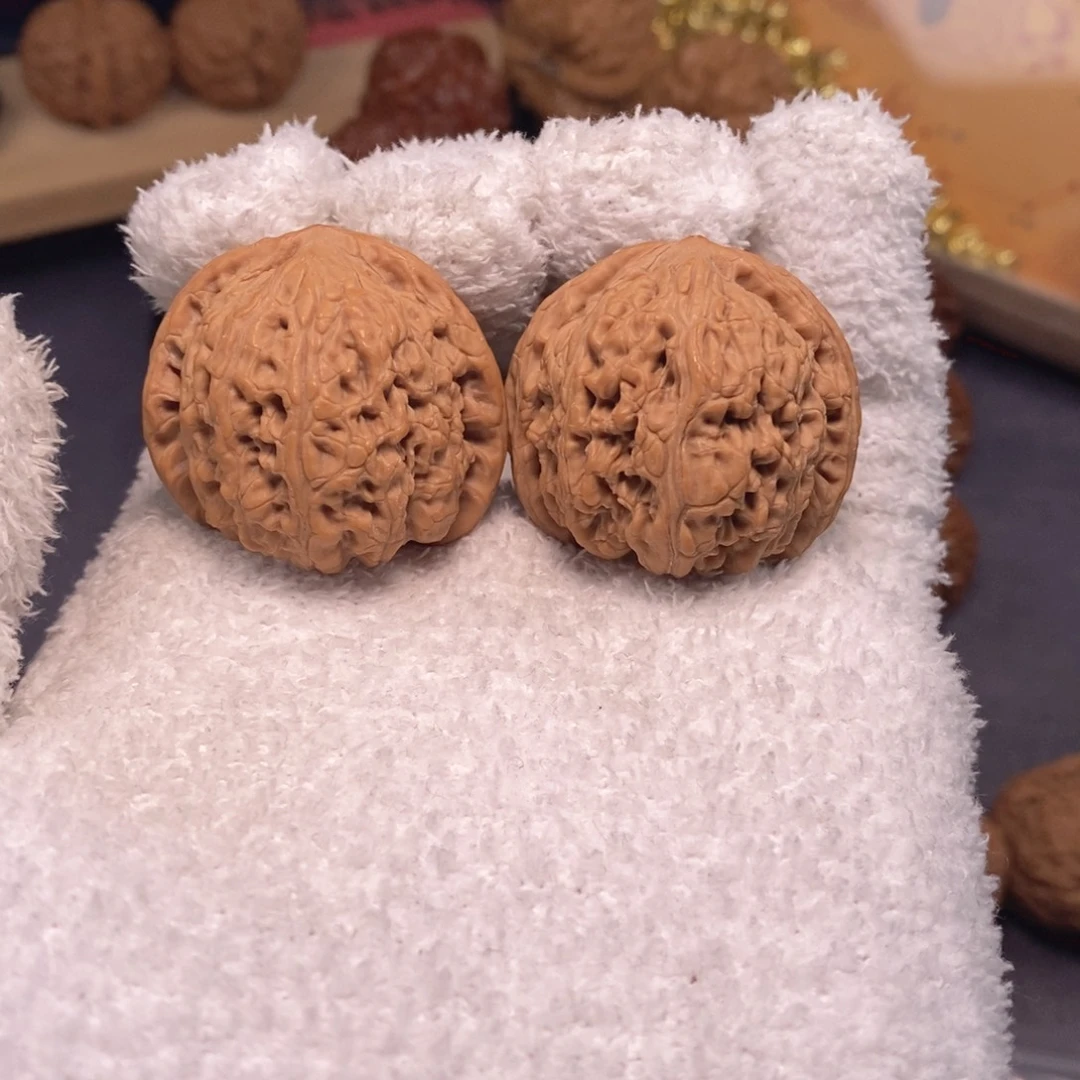 ༺***༻文玩核桃把件全品无修36尺密文