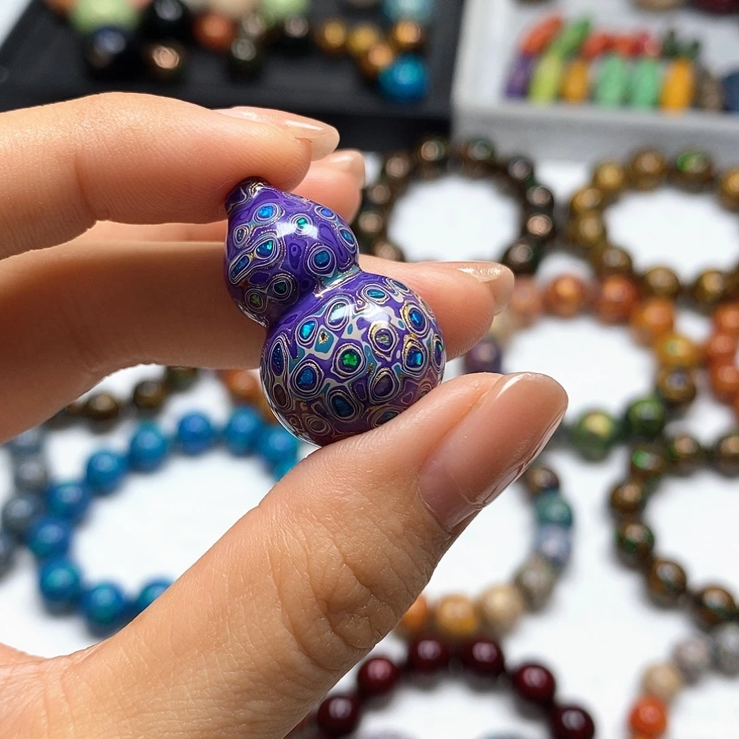 伊****哈哈哈哈哈哈哈哈