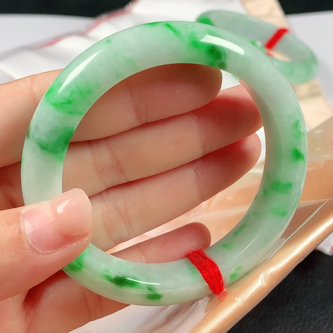 翡翠手镯未镶嵌54圈2079