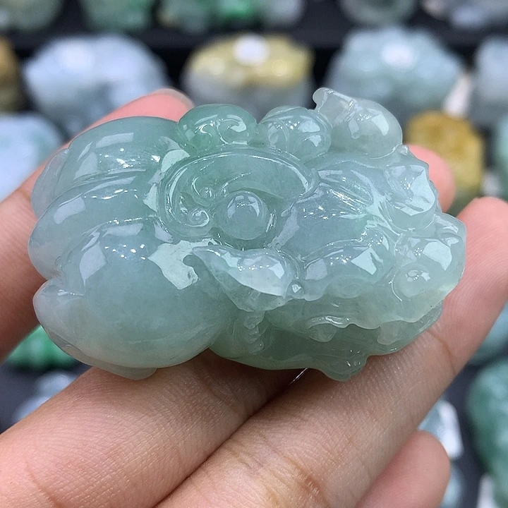 翡翠未镶嵌颈饰天然缅甸翡翠