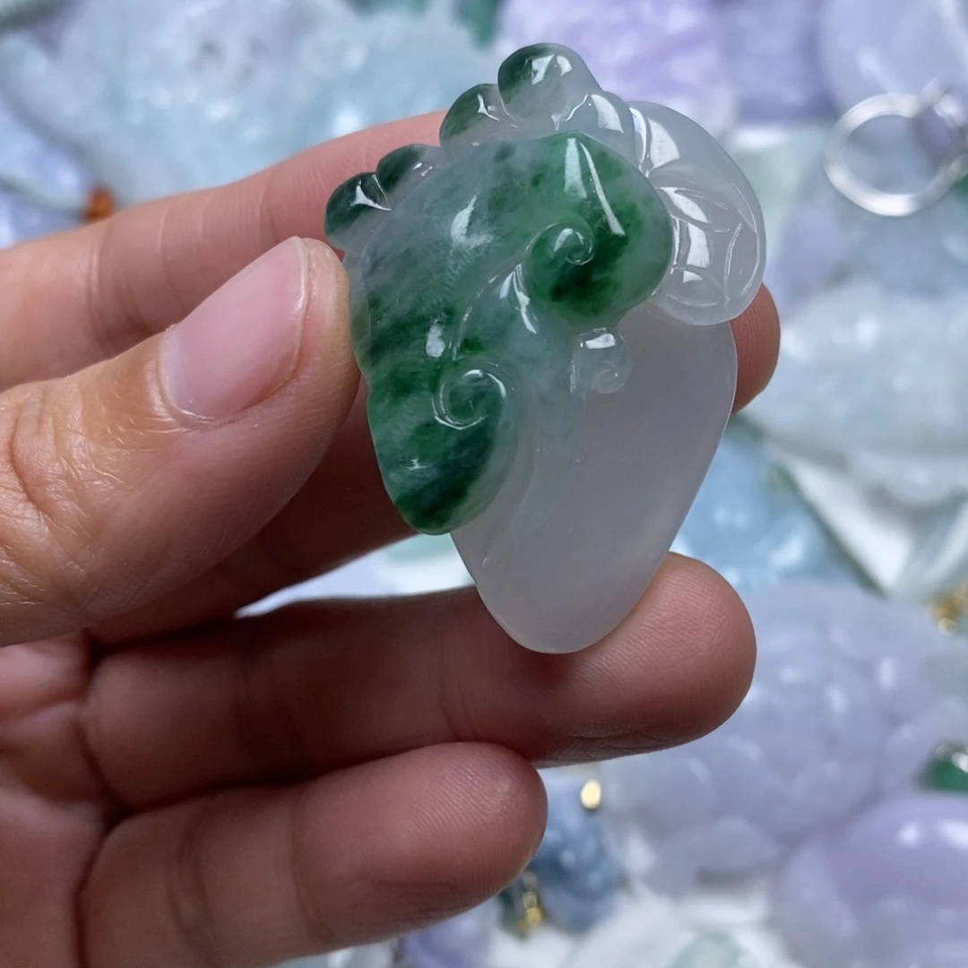 颈饰未镶嵌翡翠翡翠