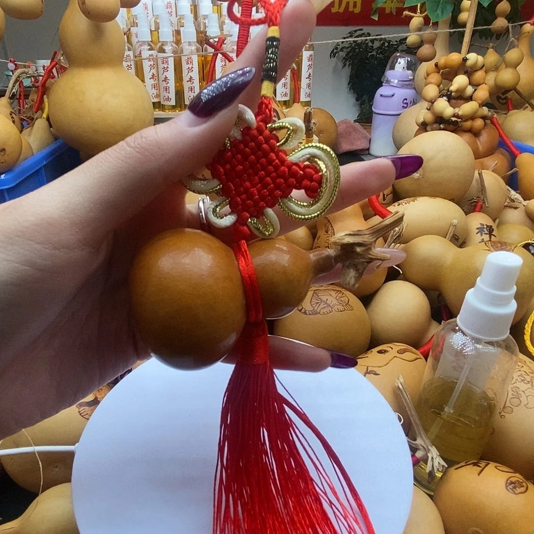 涵***若香榧木葫芦工艺品