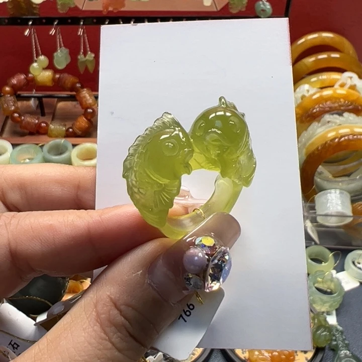 蛇纹石玉戒指未镶嵌内径16.8