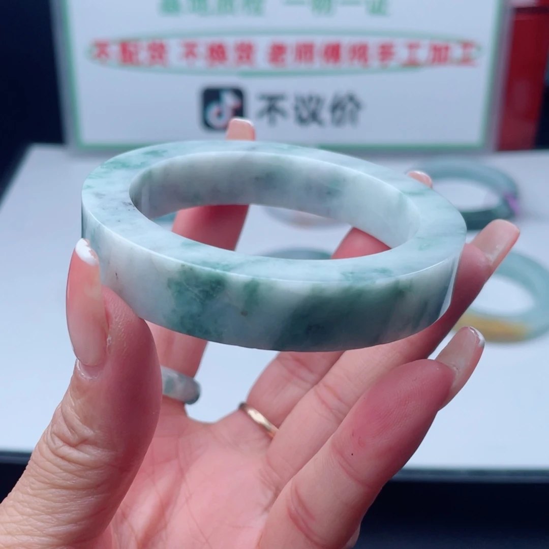 定制翡翠未镶嵌正