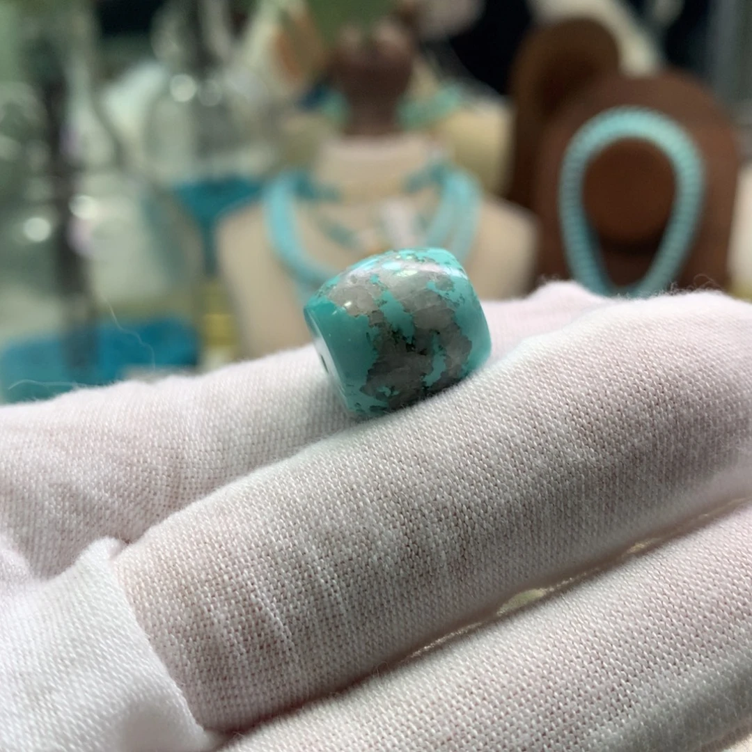 绿松石未镶嵌配饰