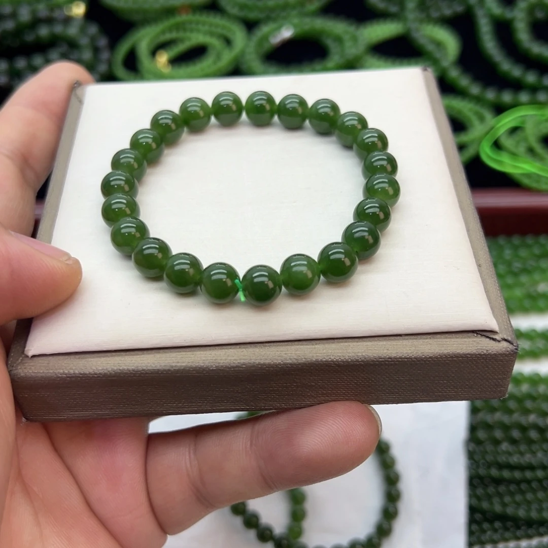 发***富和田玉（碧玉）未镶嵌颈饰卡8 菠菜 无黑 23颗