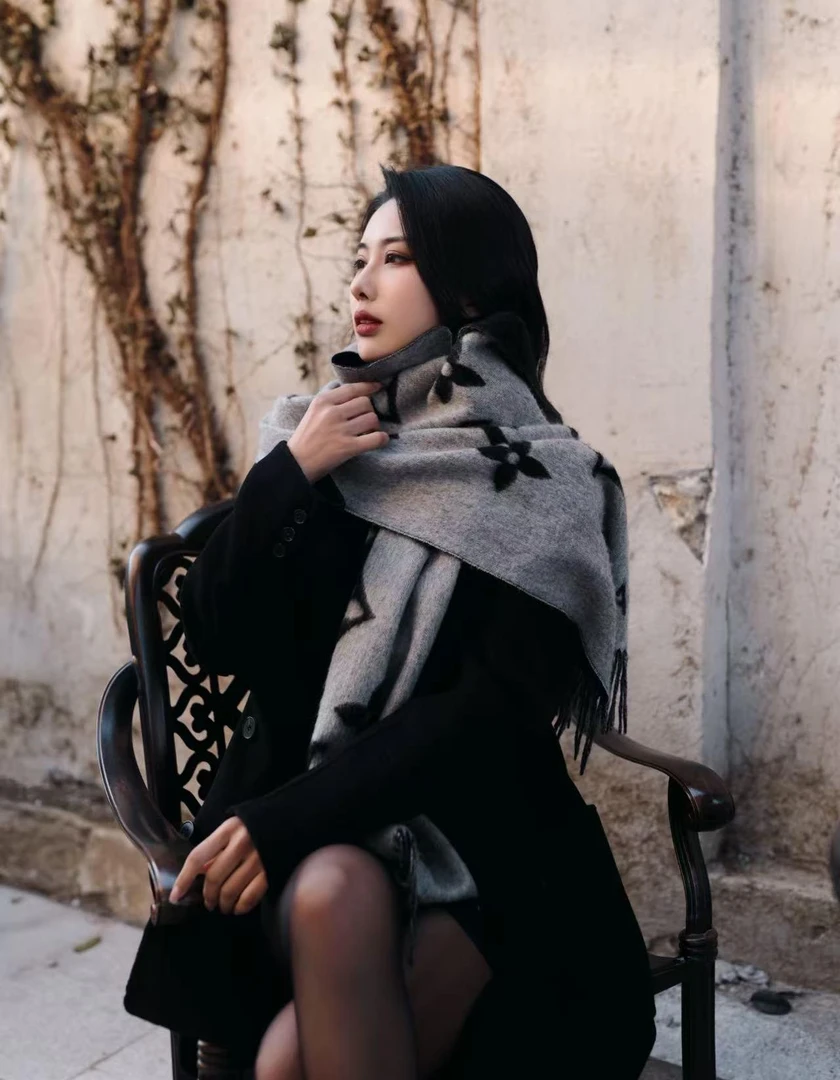 时尚气质经典双面羊绒流苏款【反季专享】