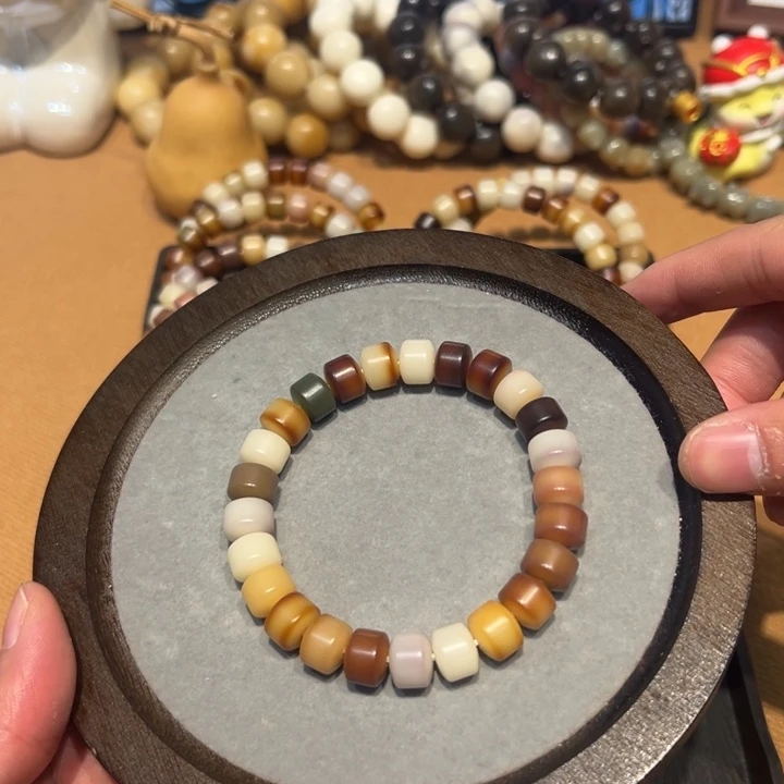 菩提根/象牙果吊坠小金轮