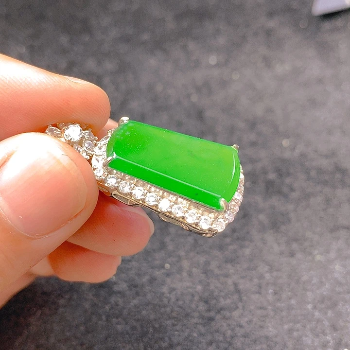 【闪购商品】翡翠银S925镶嵌颈饰翡翠