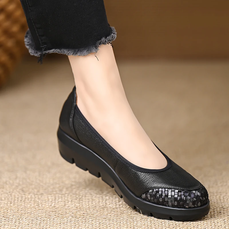 软羊皮厚底浅口单鞋女春秋软底一脚蹬小皮鞋拼接圆头豆豆鞋不累脚