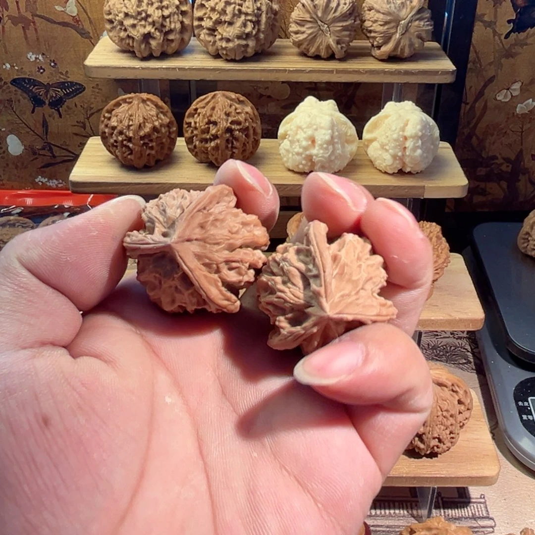 把件文玩核桃盘山三棱
