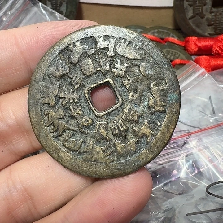 老***姚铜现代工艺品花钱