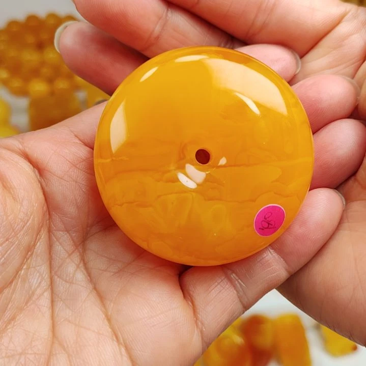 蜜蜡吊坠(赠链)未镶嵌