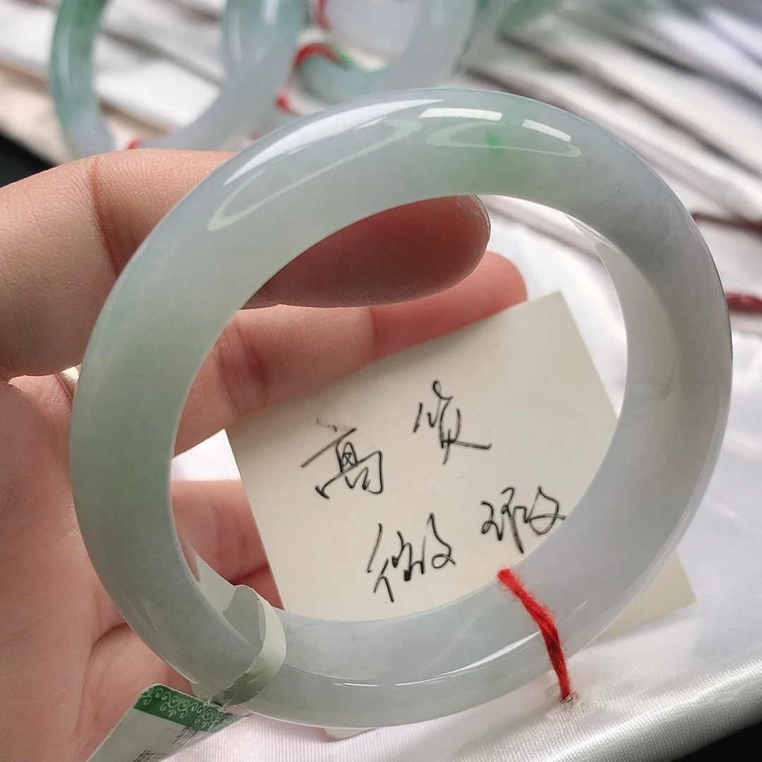 翡翠未镶嵌手镯缅甸53