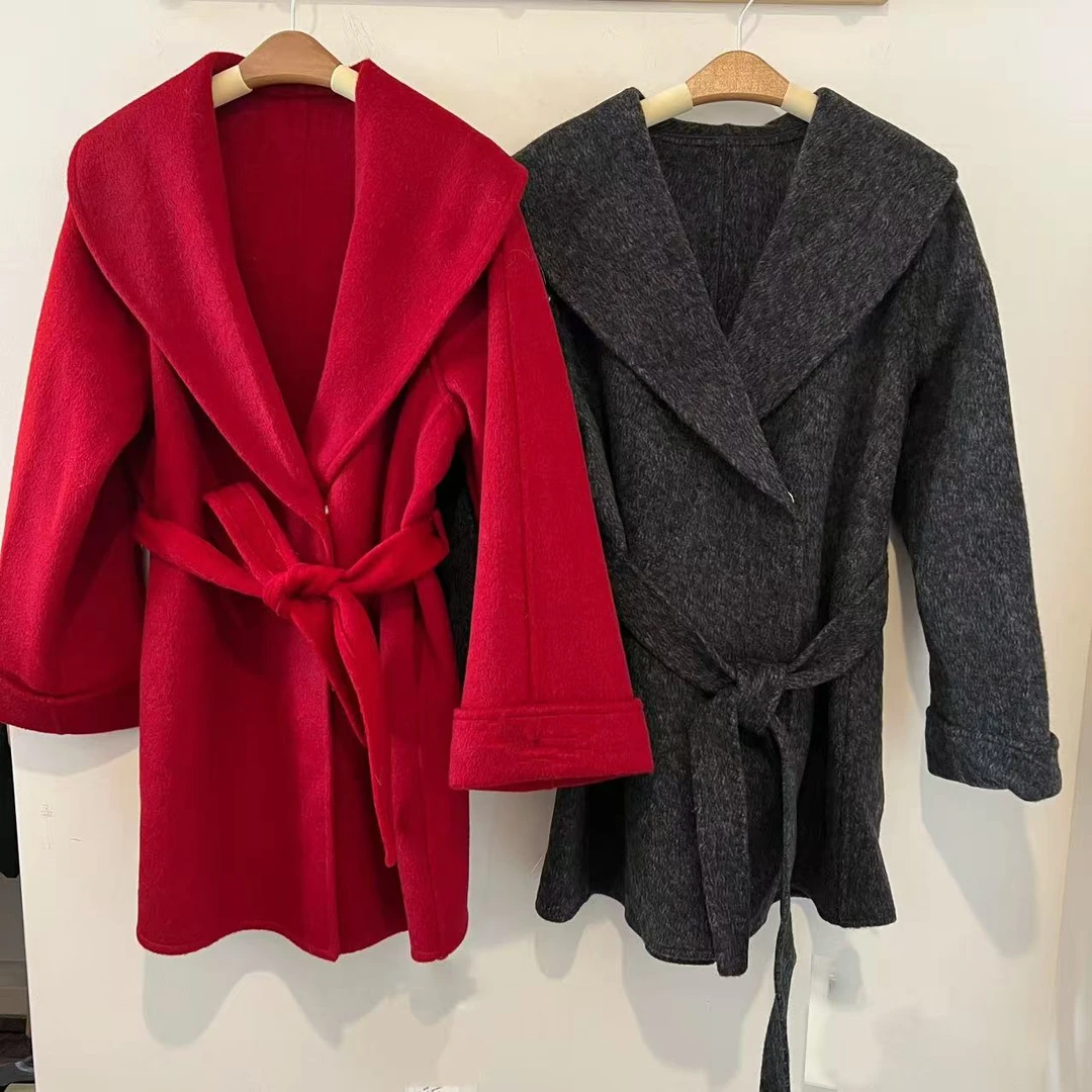 【花花花】圆翻领大衣