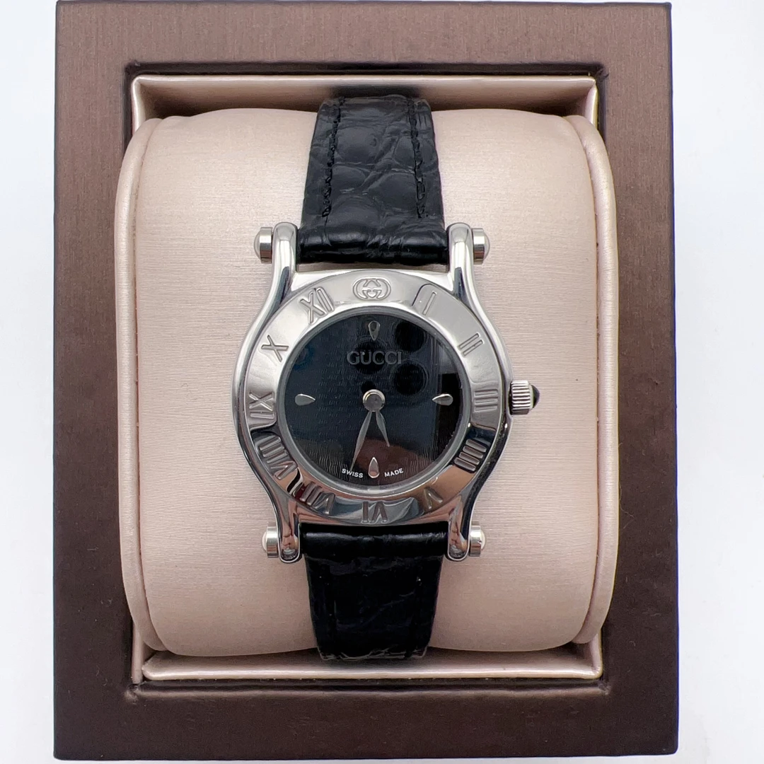 95新 GUCCI/古驰 古驰47396石英赠手链赠表带