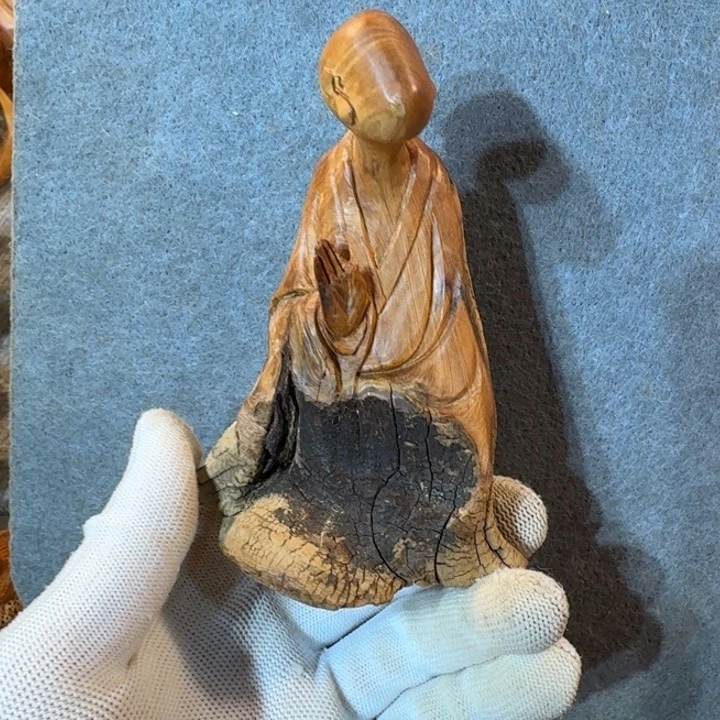 崖柏摆件手把件等