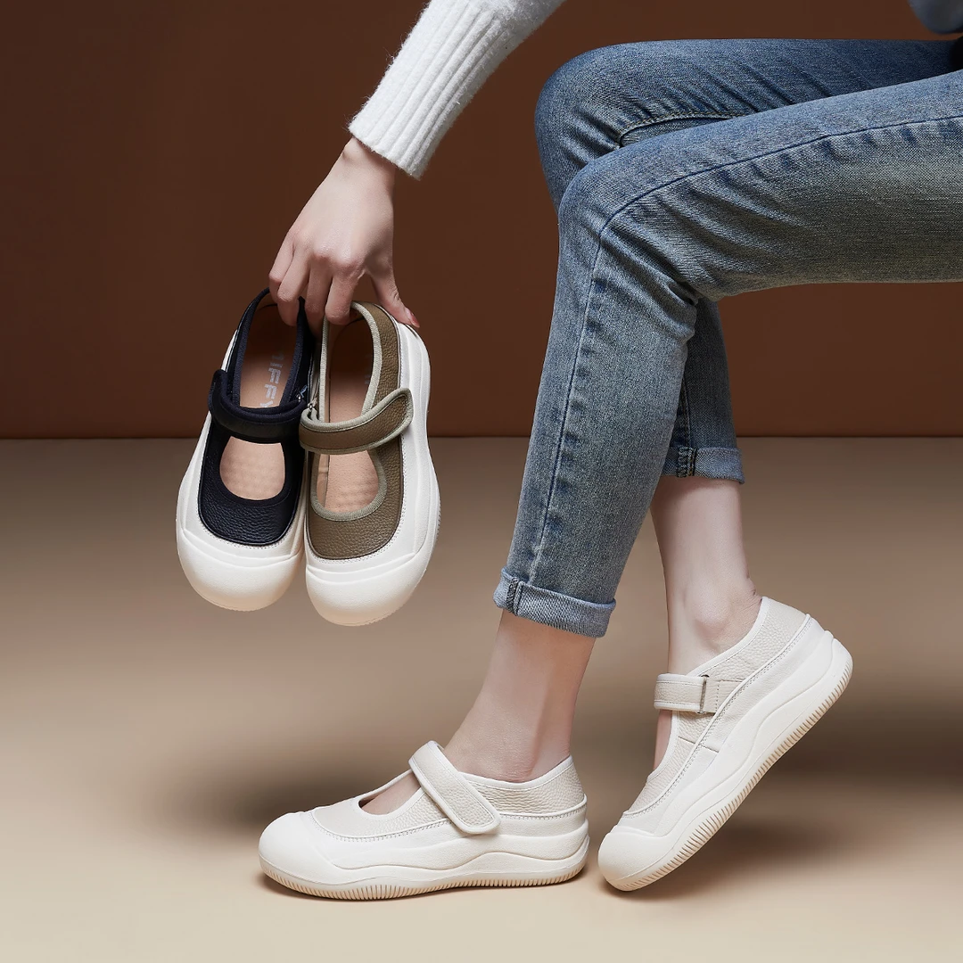 头层牛皮玛丽珍单鞋女2025春季新款复古魔术贴简约舒适百搭防滑轻