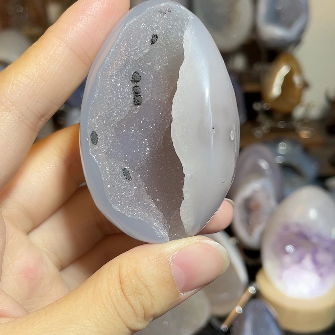 未镶嵌水晶大型摆件（非配饰）