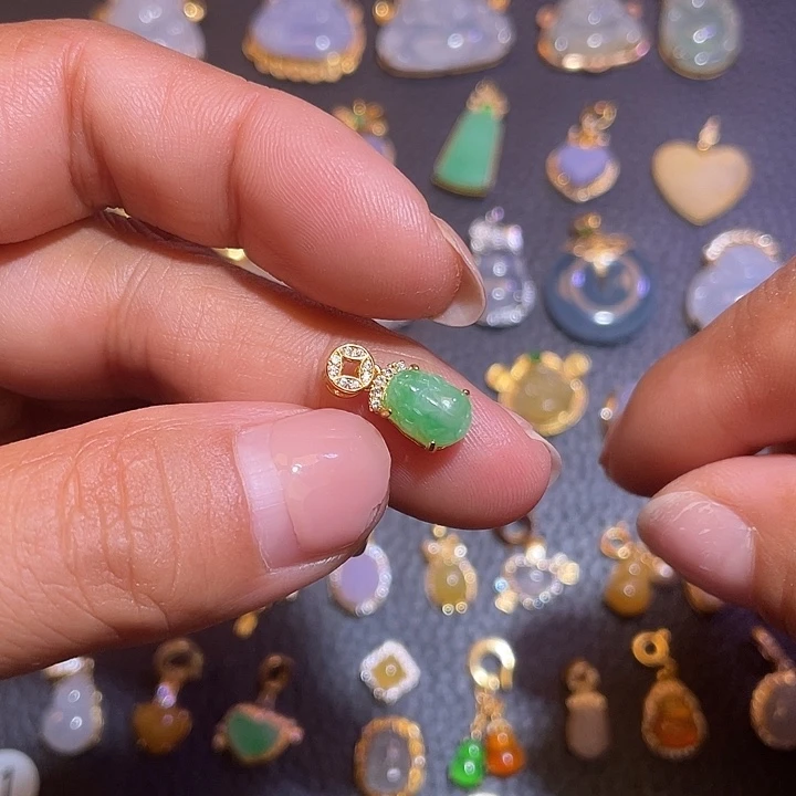 翡翠银S925镶嵌颈饰