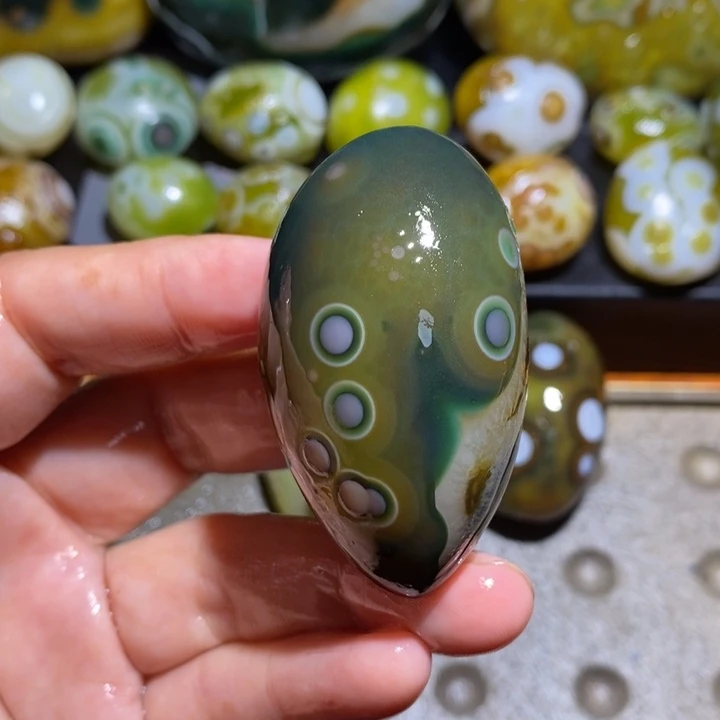 未镶嵌玛瑙/玉髓珠宝半成品88