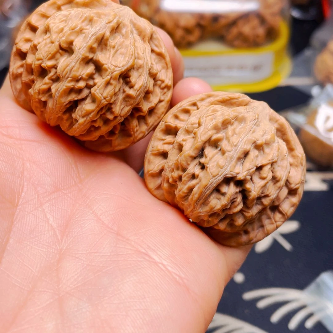 吊坠文玩核桃赵闷儿一对