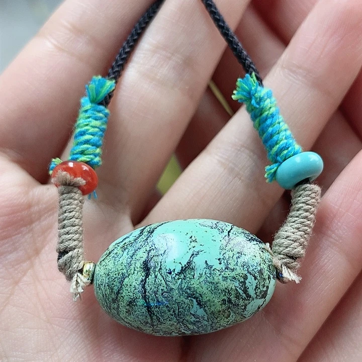 未镶嵌绿松石珠宝奇石