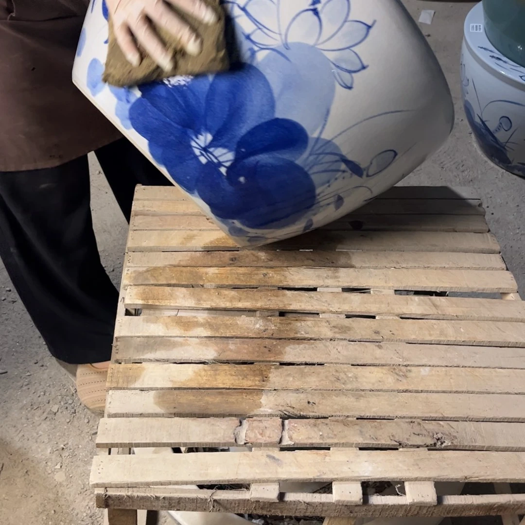 瓷片圆口兰荷花50.88888