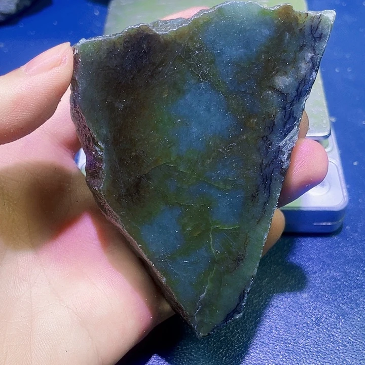 未镶嵌和田玉（糖玉）珠宝半成品