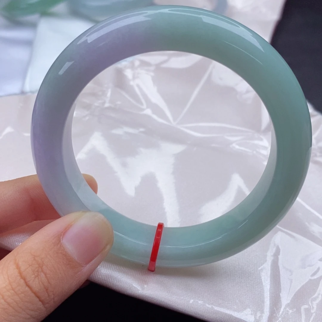 翡翠手镯未镶嵌56.8正圈