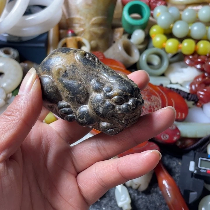 和田玉未镶嵌吊坠(不含链)