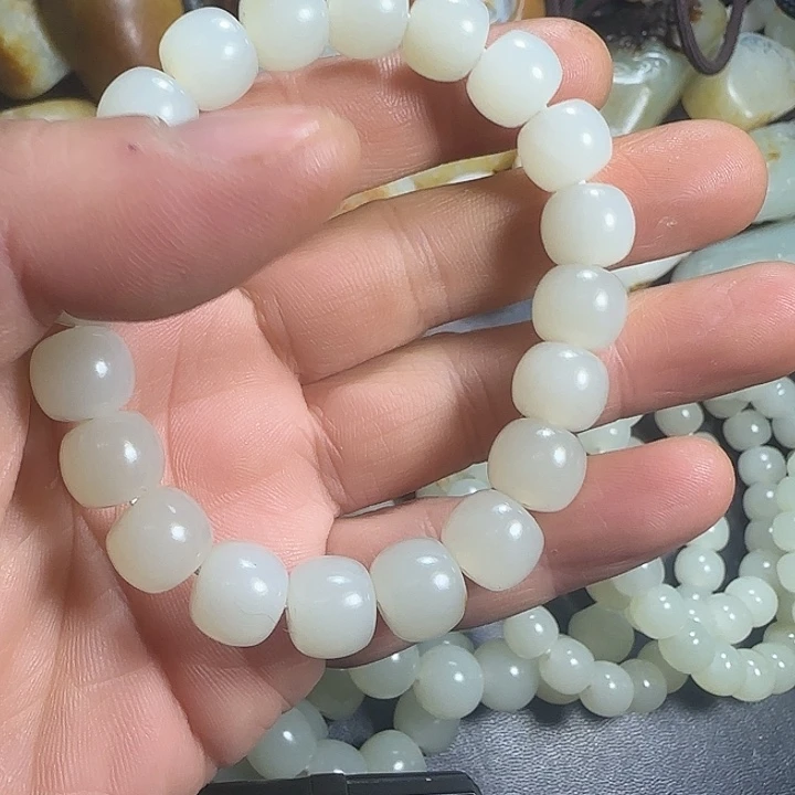 和田玉（子料）未镶嵌手链