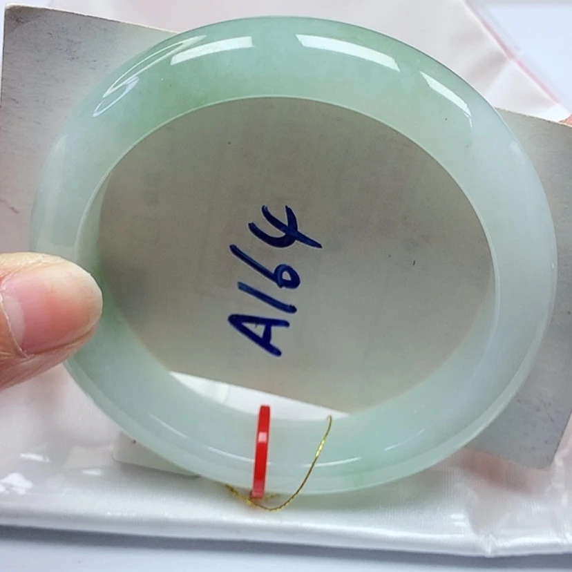 【闪购商品】翡翠手镯未镶嵌56.3圈