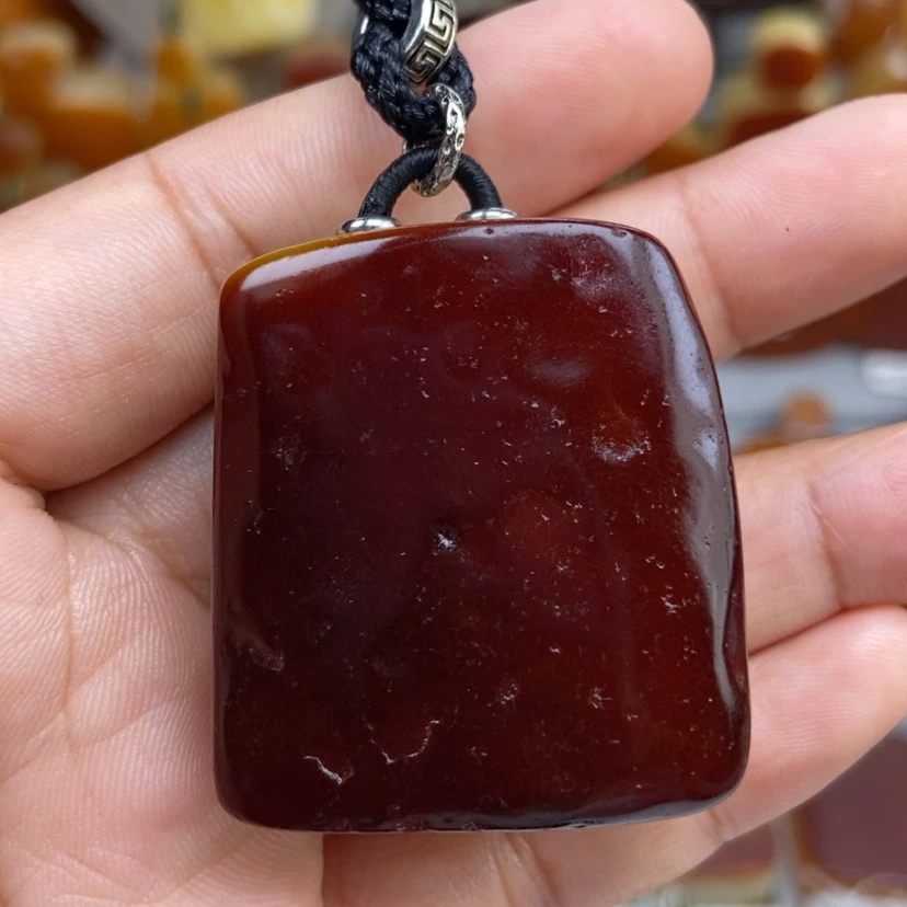 【闪购商品】琥珀颈饰未镶嵌