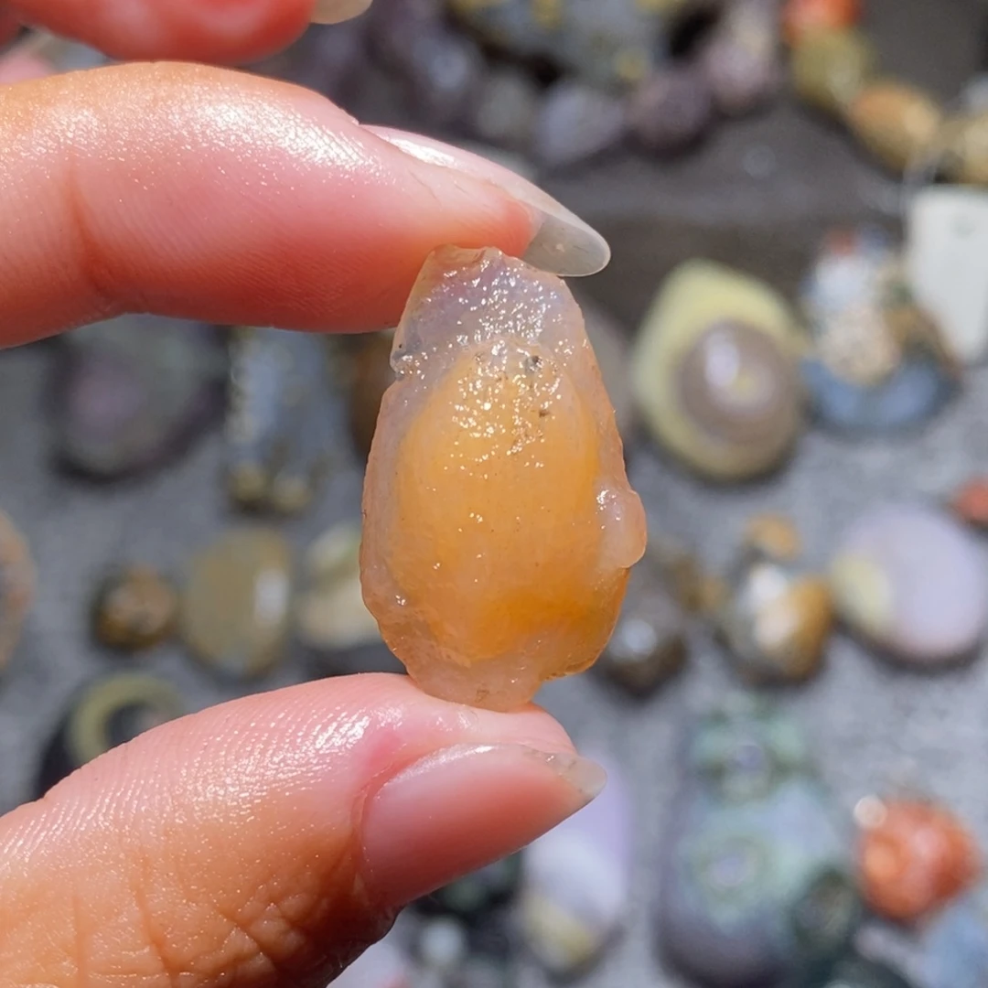 玛瑙/玉髓未镶嵌珠宝半成品