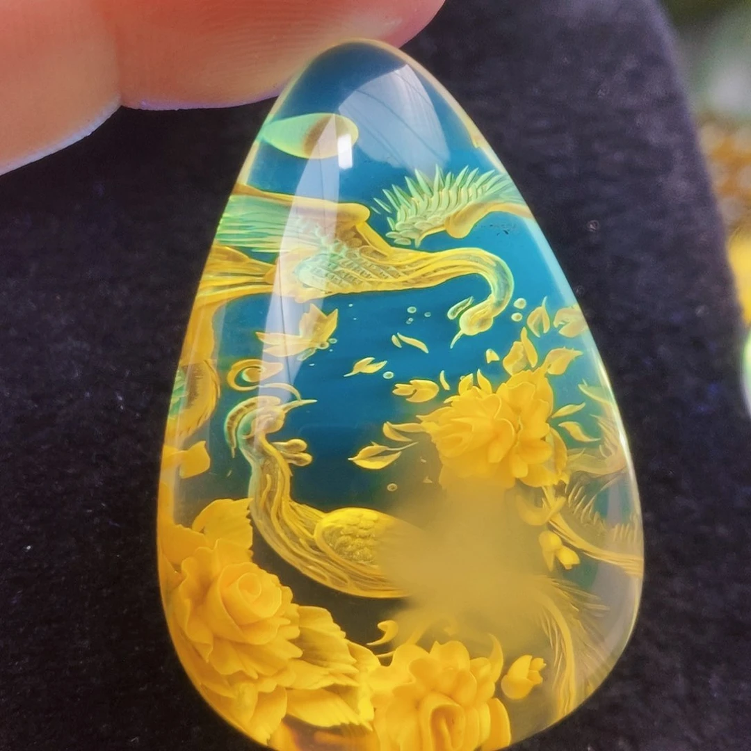 【闪购商品】金珀吊坠(不含链)未镶嵌