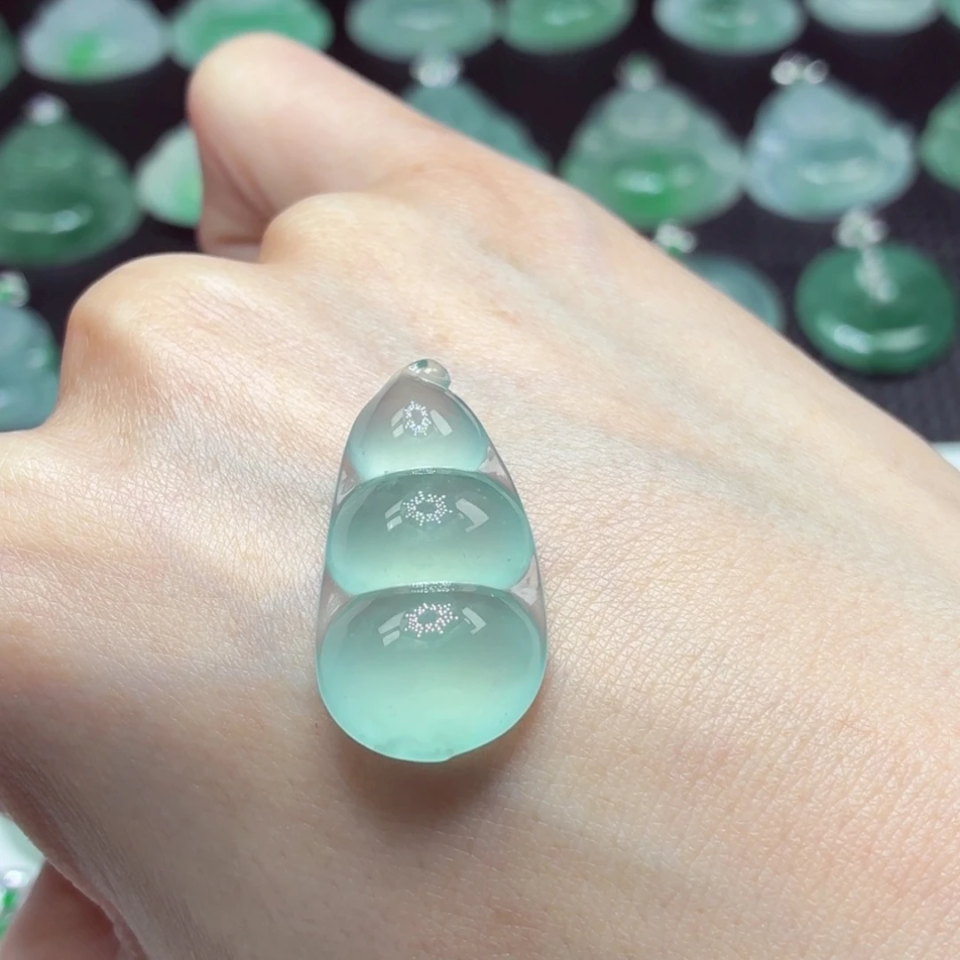 翡翠未镶嵌颈饰福豆30mm-16mm-6.9mm