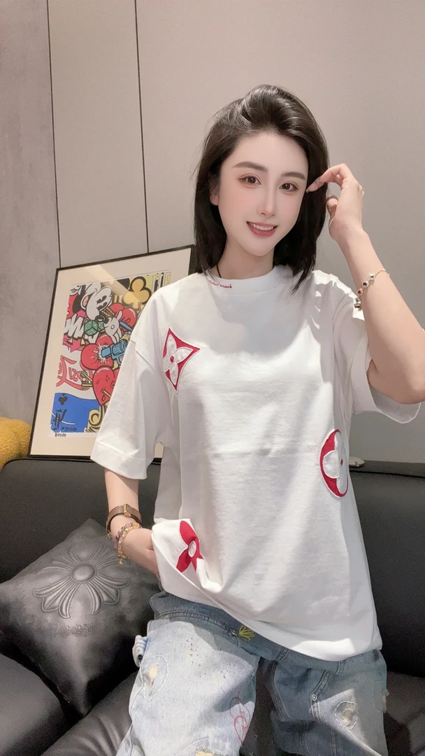 【小颖优选】男女同款情侣圆领潮流轻奢简约短袖T恤【T0088】