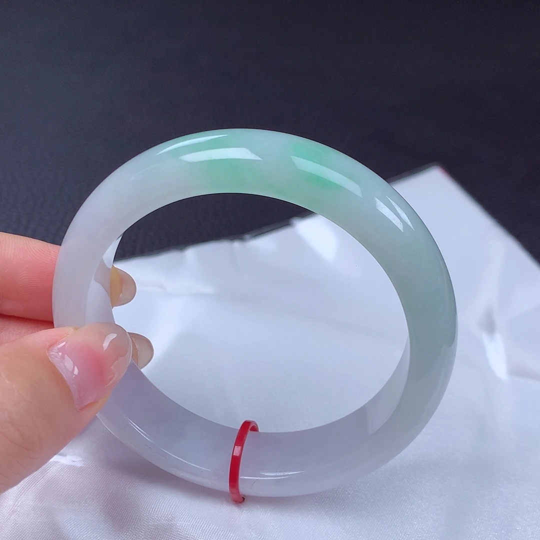 翡翠手镯未镶嵌56圈口431621