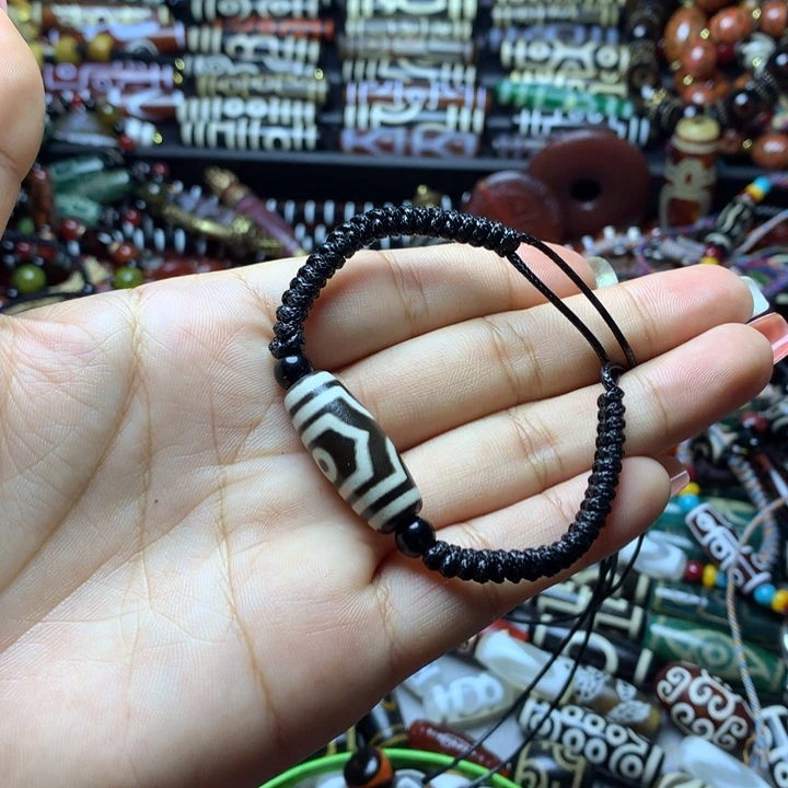 玛瑙/玉髓未镶嵌吊坠(赠链)