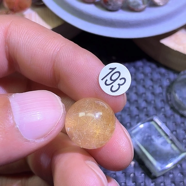 锦***儿吊坠(不含链)水晶未镶嵌